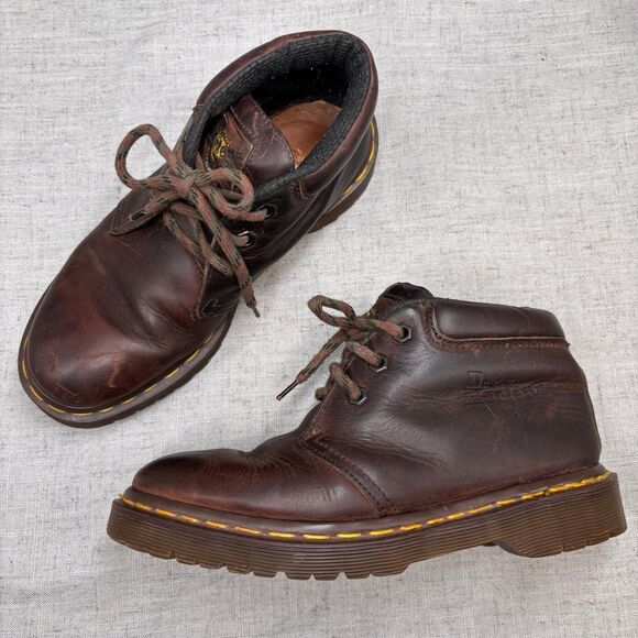 Vintage Dr. Martens Short Boots Brown Leather Lace Up MIE Size 7‎ - Picture 1 of 11